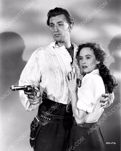 Robert Mitchum Anne Jeffreys maybe western film 8b20-4988