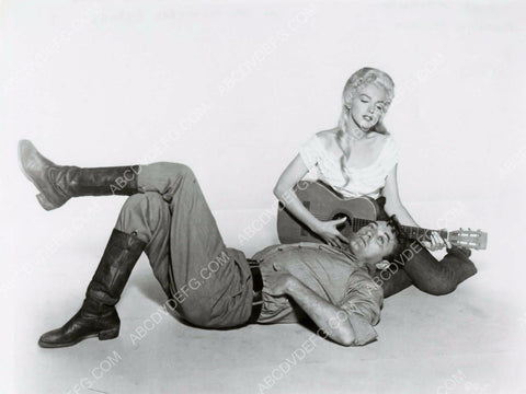 Robert Mitchum Marilyn Monroe film River of No Return 8b20-4990