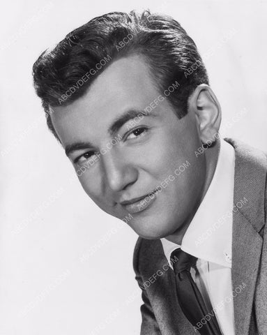 handsome Bobby Darin portrait 8b20-5068