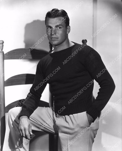 Buster Crabbe portrait 8b20-5649