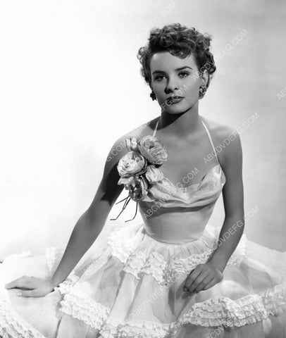 lovely Jean Peters in white dress 8b20-5789