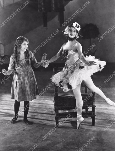 Mary Pickford and ballerina unknown silent film 8b20-5808