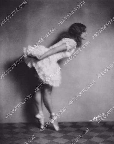 Mary Pickford as ballerina 8b20-5814