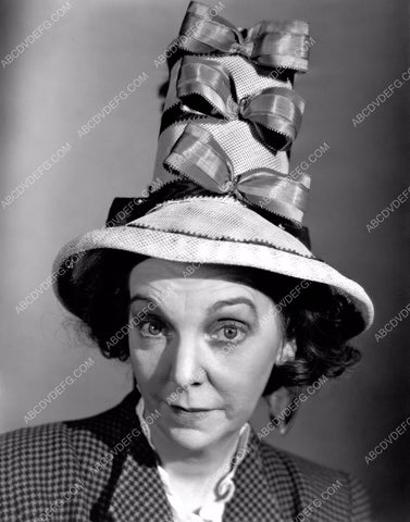 Zasu Pitts w over-the-top hat film Breakfast in Hollywood 8b20-5817