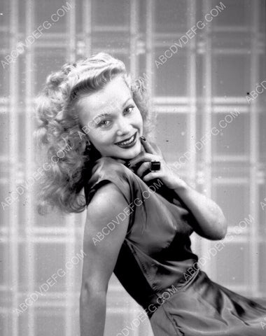 beautiful Carole Landis portrait 8b20-5910