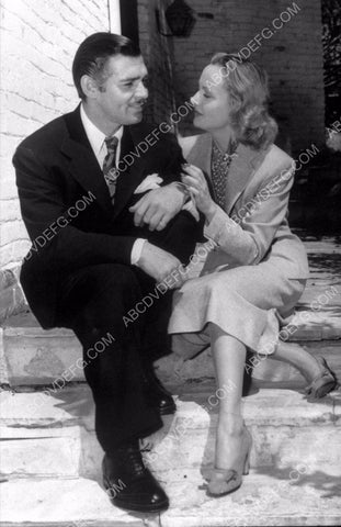 Clark Gable Carole Lombard sit down for a moment 8b20-6035