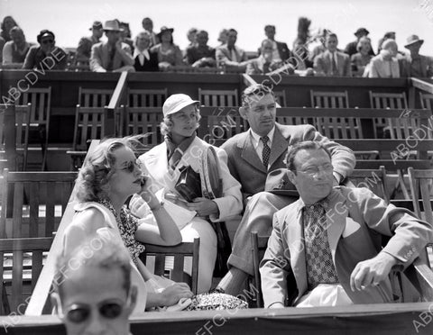 Carole Lombard Clark Gable at the horse races maybe 8b20-6075