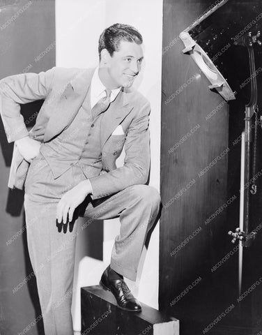 candid Cary Grant behind the scenes 8b20-6161