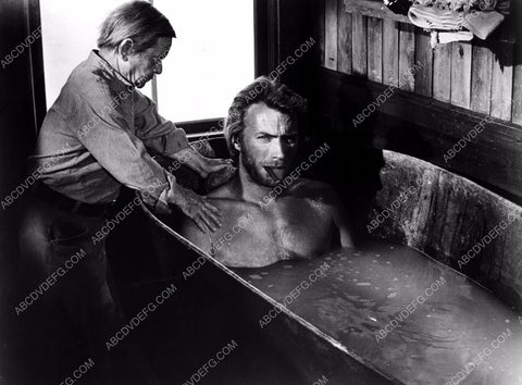 Clint Eastwood takes old time bath 8b20-6334