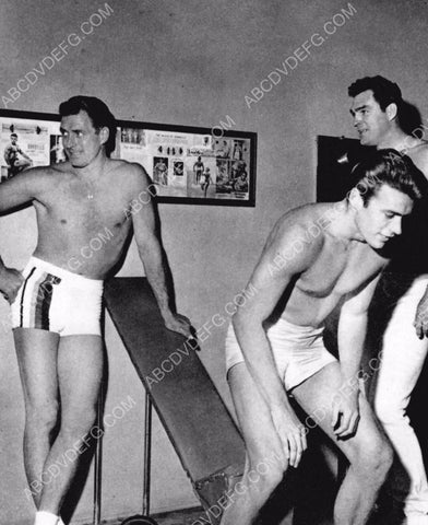 Clint Eastwood and pals in the weight room 8b20-6351