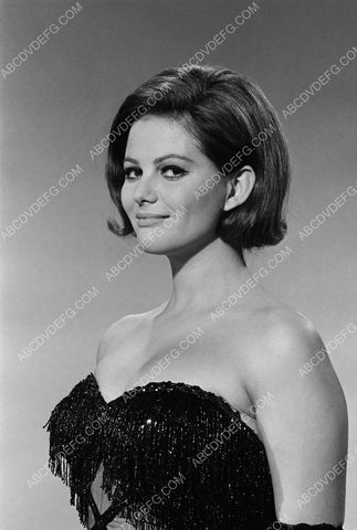 sexy Claudia Cardinale portrait 8b20-6450