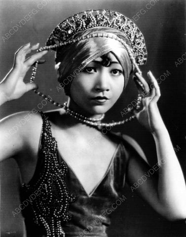 Anna May Wong portrait 8b20-6591