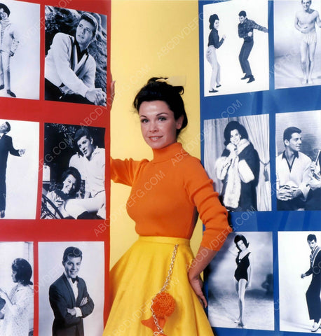 Annette Funicello and the pics she likes 8b20-6731