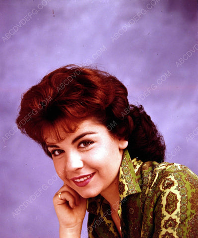 pretty Annette Funicello portrait 8b20-6752