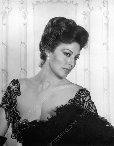lovely Ava Gardner portrait 8b20-6810