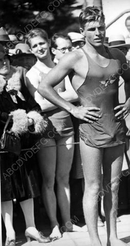 athletic Buster Crabbe in his swqimwear 8b20-6998
