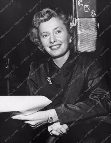 Barbara Stanwyck CBS radio broadcast 8b20-7218