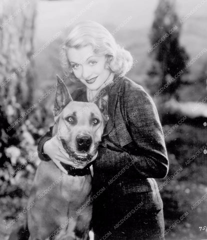 Constance Bennett and her dog 8b20-7413