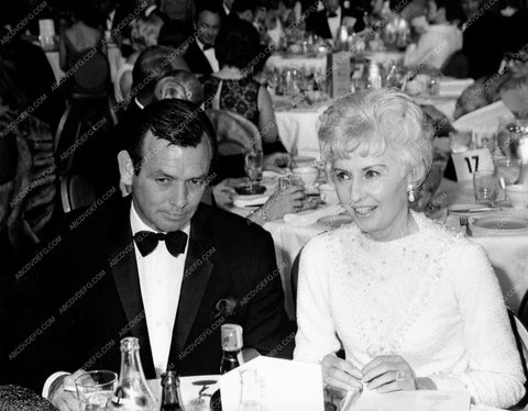 David Janssen Barbara Stanwyck at awards dinner 8b20-7423