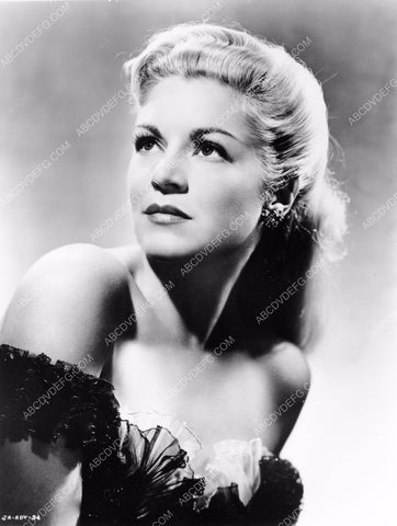 Claire Trevor portrait 8b20-7471