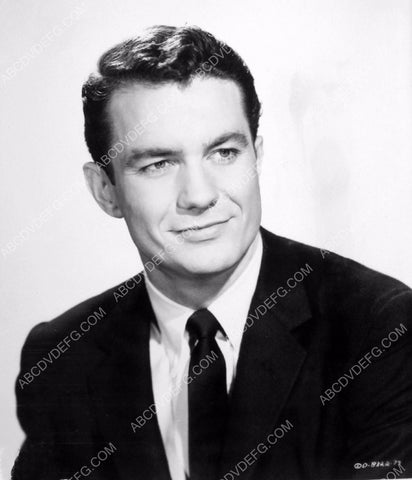 Cliff Robertson portrait 8b20-7535