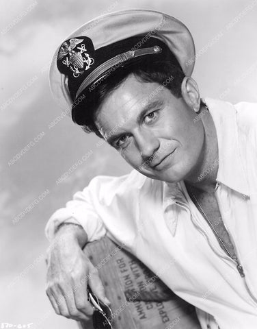 handsome Cliff Robertson portrait 8b20-7536
