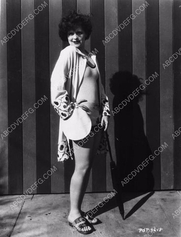Clara Bow sexy summer wear and parasol 8b20-7611