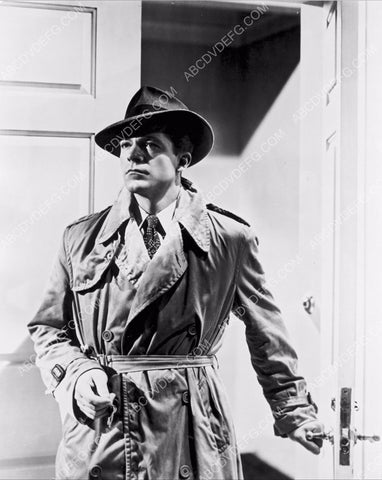 Dana Andrews in trenchcoat film noir Laura 8b20-7673