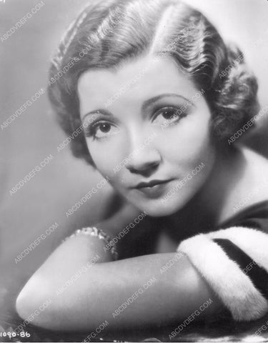 Claudette Colbert portrait 8b20-7691