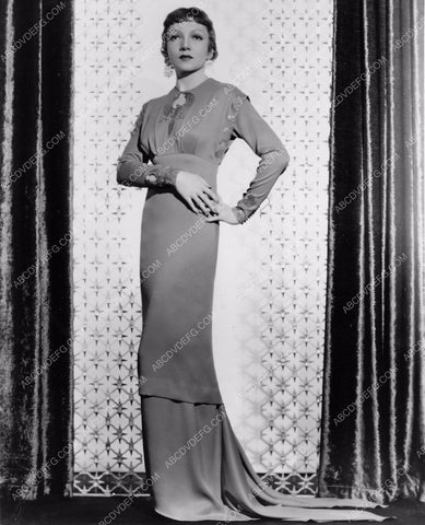 Claudette Colbert fashion portrait 8b20-7769