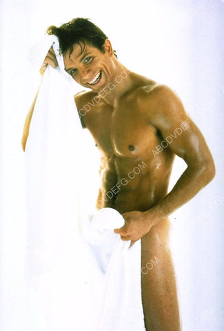 beefcake stud David Chokachi wrapped in a towel 8b20-7808