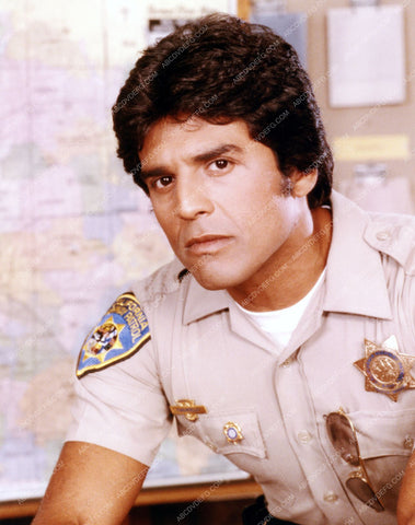 Erik Estrada portrait TV Chips 8b20-8022
