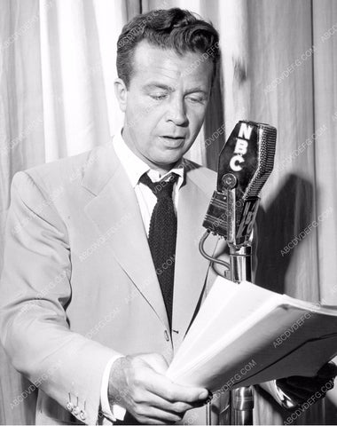 Dick Powell NBC radio broadcast 8b20-8186