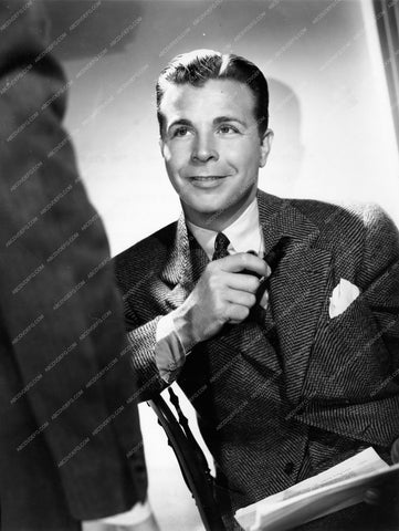 handsome Dick Powell portrait 8b20-8191
