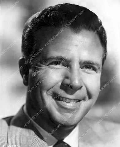 handsome Dick Powell portrait 8b20-8217