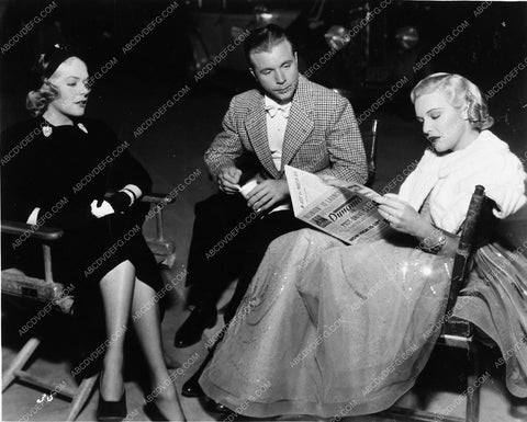 Dick Powell behind the scenes 8b20-8229