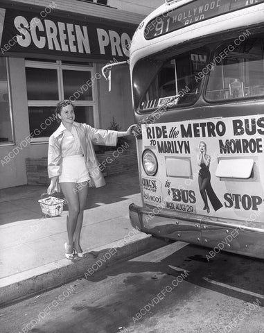 cute Diane Jergens w Marilyn Monroe Metro Bus promo cool 8b20-8293