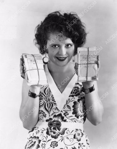 cute Clara Bow and some fan mail 8b20-8317