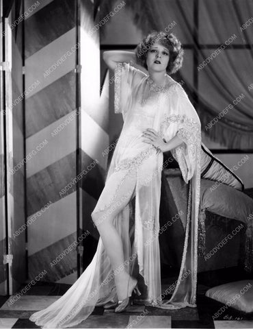 Clara Bow full length fashion portrait 8b20-8354