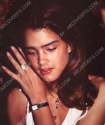 candid Brooke Shields at some event 8b20-8397