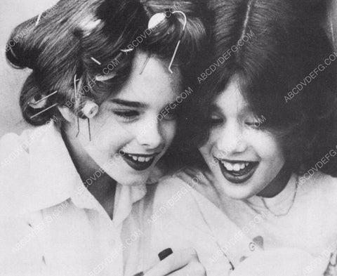 Margo Bridger Brooke Shields get into the makeup 8b20-8403