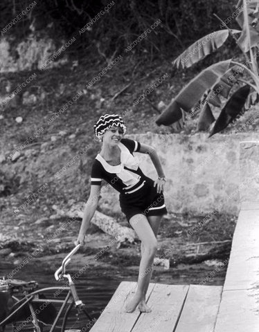 Brigitte Bardot at the lake 8b20-8659