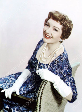 Claudette Colbert portrait 8b20-8849