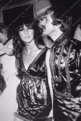 candid Cher and Sonny Bono 8b20-9064