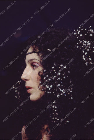 Cher profile pic 8b20-9092