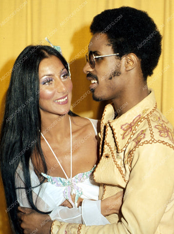 Cher on stage is that Stevie Wonder maybe 8b20-9108