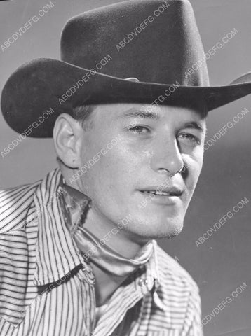 Dale Cummings handsome in cowboy hat 8b20-9350