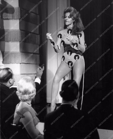 sexy Cyd Charise doing a number on stage 8b20-9352