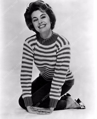 beautiful sweater girl Cyd Charise 8b20-9416