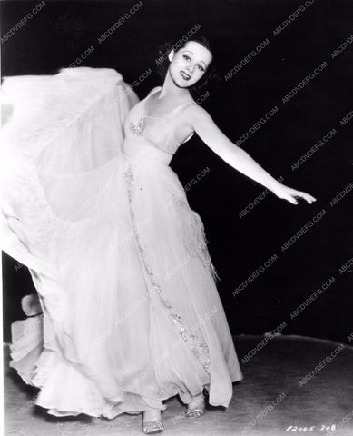 Eleanore Whitney dance rehearsel 8b20-9457